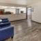 Super 8 by Wyndham Laredo - لاريدو