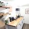 Lovely Private 2 Bedroom Suite near EWR/NYC