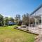 Barker Cottage with Spa in Flinders