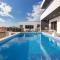Hilltop Villa - Jacuzzi, Pool, Sauna - Kučine