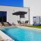 Holiday house with private pool in village Šišan