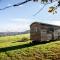Foot of the Downs Shepherds Hut - Woodmancote