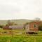 Foot of the Downs Shepherds Hut - Woodmancote