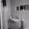 KINGHORN - Private Room, own entrance, ensuite, sunroom & Views
