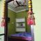 Malti Home stay 5 minute walking distance fromAyodhya DhamRailway Station