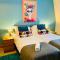 Pebble Mews House - By My Getaways - parking for one small car - Brighton & Hove