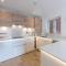 Pass the Keys 1 bed Albury Contemporary Apartment with Secure Parking