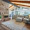 Tree-Lined Gold Beach Retreat with Multiple Decks! - غولد بيتش