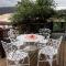 Charme Colonial, Pet Friendly, com garagem e deck com vista para Serra de São José