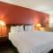 Days Inn & Suites by Wyndham Mt Pleasant - Mount Pleasant