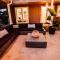 BOHO New Construction: On Golf Course/views/Hot tub AC walk to market and beach
