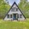 Pet-Friendly Belfast Retreat - 2 Mi to Downtown!