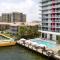 Beautiful Miami 2B/1B apmt - شاطئ هالانديل