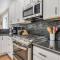Spacious SE House - toy room, AC, walk to food!