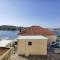 Apartments by the sea Jezera, Murter - 796