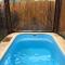 Hermosa casa con piscina climatizada todo el año en Bella Vista, Piriápolis