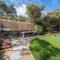 Gawalla Escape with Pool in Rye