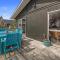 Coastal Oasis - Papamoa Beach Holiday Home