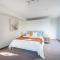 The Navigator with heated pool and spa