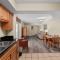 Large Bay View - Boardwalk,Central,Great Location! - Myrtle Beach