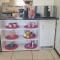 Self Catering. walking distance to beach.
