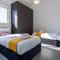 Emerald’s 2-Bedroom Apartment in Larnaca