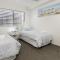 Harbourside Retreat