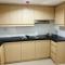 Group-Friendly Cebu Condo with Mall Access - 宿务
