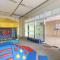 Group-Friendly Cebu Condo with Mall Access - 宿务