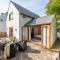 Robins Rest - Pets welcome - Free Parking - Backgarden