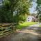 Robins Rest - Pets welcome - Free Parking - Backgarden