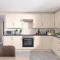 Robins Rest - Pets welcome - Free Parking - Backgarden