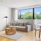 The Ridge Apartment near Beaches with Parking - Auckland