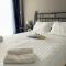 WINDSOR PLACE - Large Private Apartment, Sleeps Up To 7 - 雅典