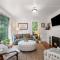 2BR 1BA Small Town Feel Pets Allowed