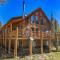 Spacious Mountain Home with Hot Tub, Fast WiFi, 26 miles to Breckenridge - Pine Top Perch - فيربلي