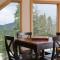 Spacious Mountain Home with Hot Tub, Fast WiFi, 26 miles to Breckenridge - Pine Top Perch - فيربلي