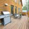Spacious Mountain Home with Hot Tub, Fast WiFi, 26 miles to Breckenridge - Pine Top Perch - فيربلي
