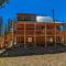 Spacious Mountain Home with Hot Tub, Fast WiFi, 26 miles to Breckenridge - Pine Top Perch - فيربلي