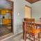 Sunny and Spacious Dayton Condo about 1 Mi to Downtown!