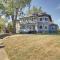 Pet-Friendly Dayton Condo about 1 Mi to Downtown!