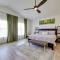 Luxe Phoenix Home with Pool and Basketball Court! - 凤凰城