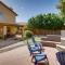 Luxe Phoenix Home with Pool and Basketball Court! - 凤凰城
