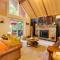 Sauna and 2-Story Deck Luxe Poconos Chalet - ليك هارمونى Sauna and 2-Story Deck Luxe Poconos Chalet - ليك هارمونى