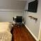 Comfortable home away from home - East Hartford