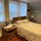 Comfortable home away from home - East Hartford