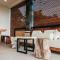 Winy-Villa Lovina
