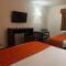 Howard Johnson by Wyndham Galveston
