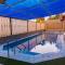 The Villa 604 Powered by look