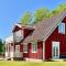 4 Bedroom Beautiful Home In Klippan